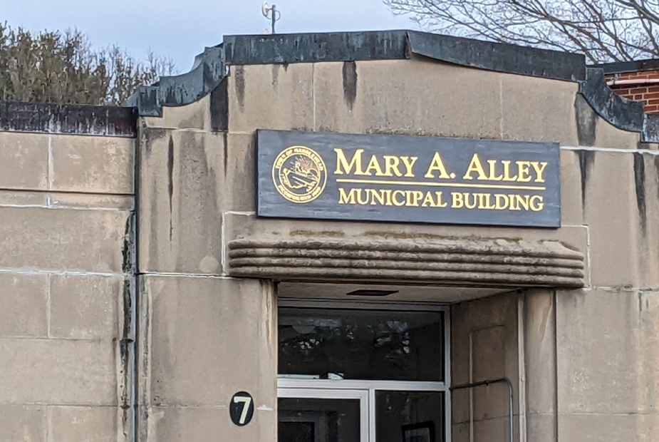 Mary Alley Building Marblehead