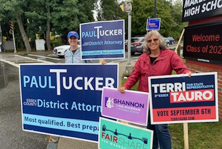 Tauro and Tucker Supporters